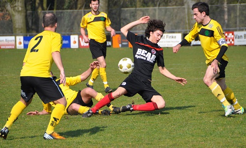 Voetbalkamp bij de Wilgenweard