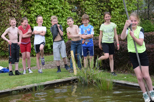 Slingertouw als schooluitje, kinderfeestje of schoolreisje bij De Wilgenweard in Nijverdal