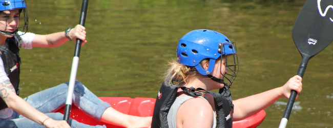 kayakpolo bij de Wilgenweard Nijverdal