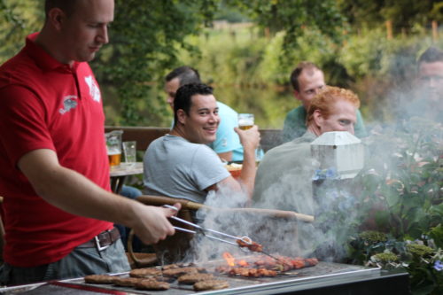 Barbecue aan het water