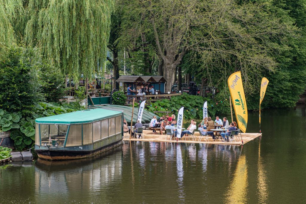 waterterras bij de Wilgenweard